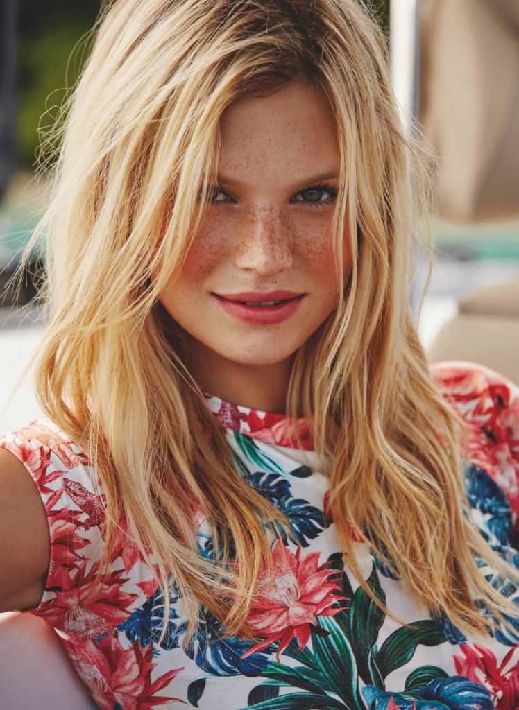 Nadine Leopold Soft Freckles Look Amazing