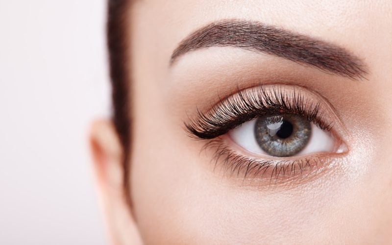 Does Olive Oil Help Eyelashes Grow?