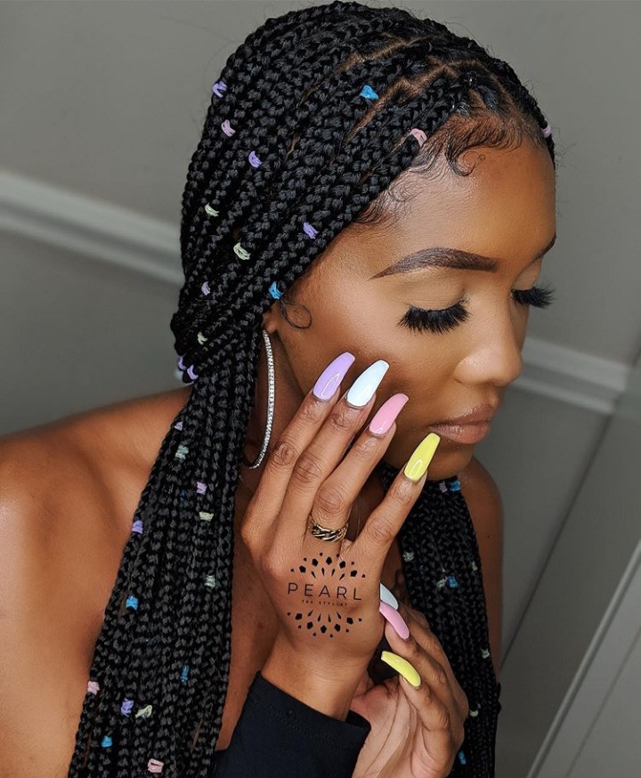 Knotless Box Braids