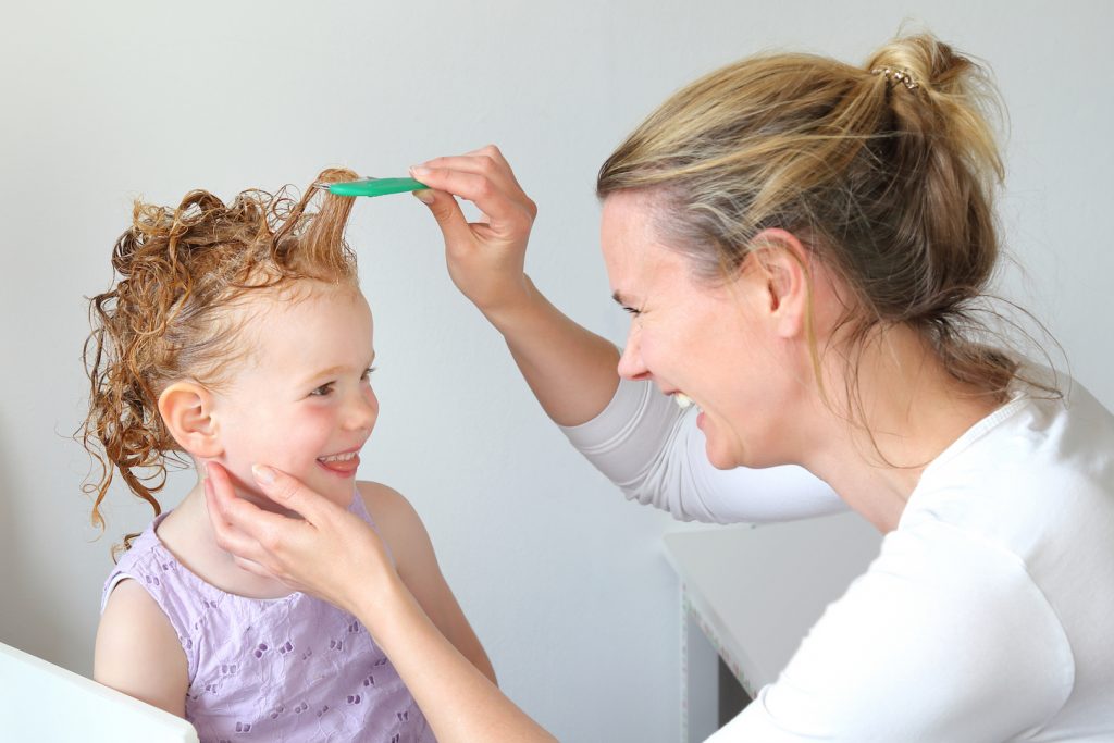 Lice treatment