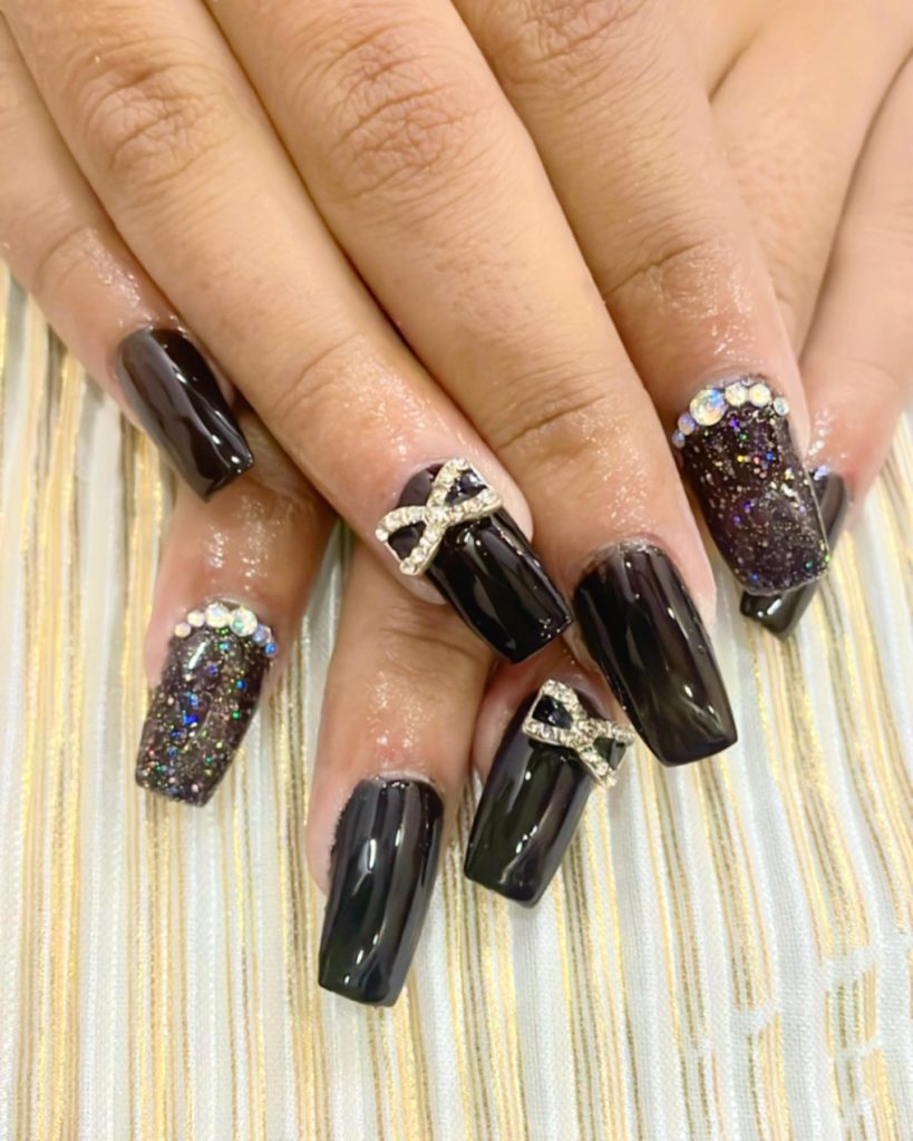 Neon Black Nail Art