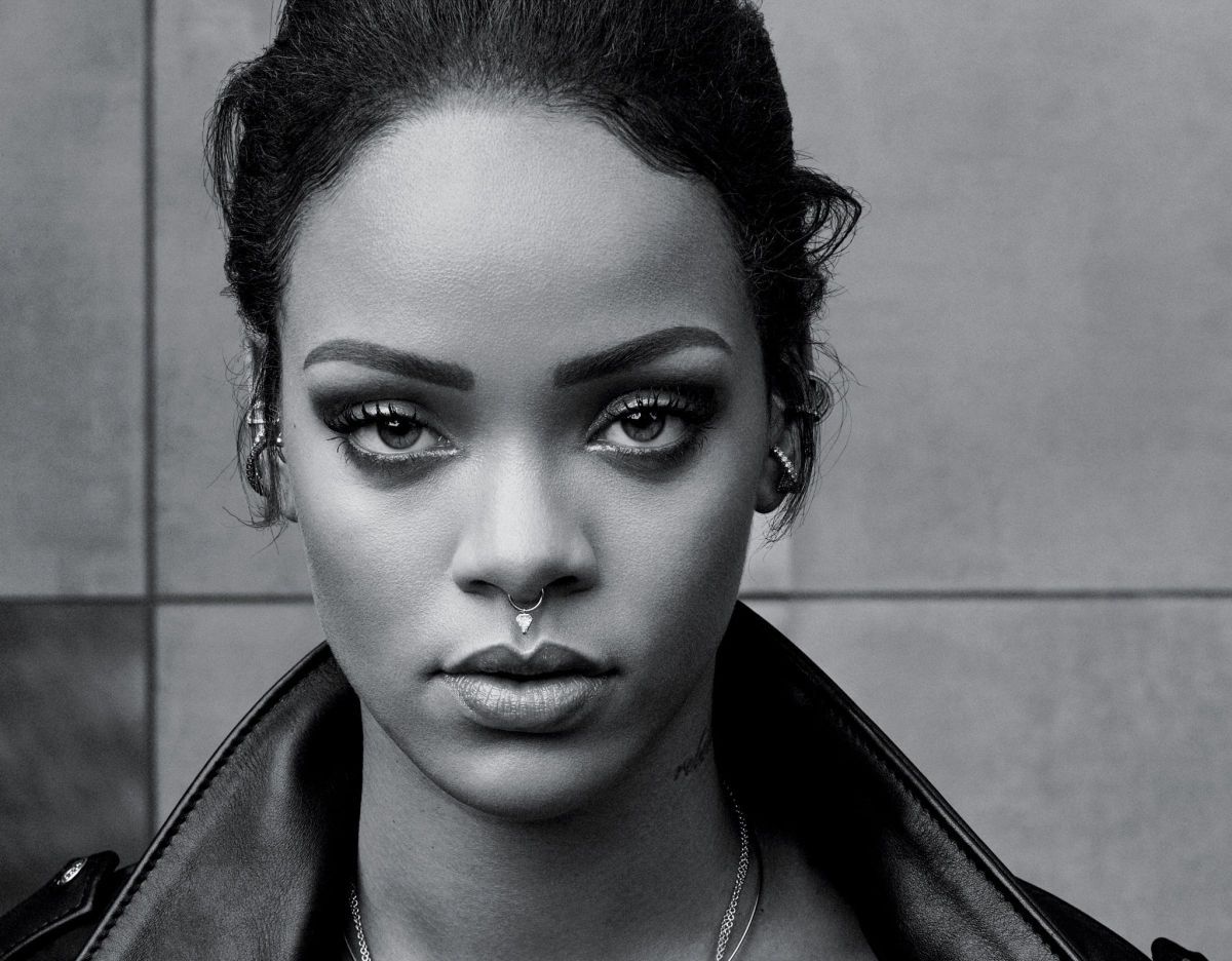 Rihanna Septum Piercing