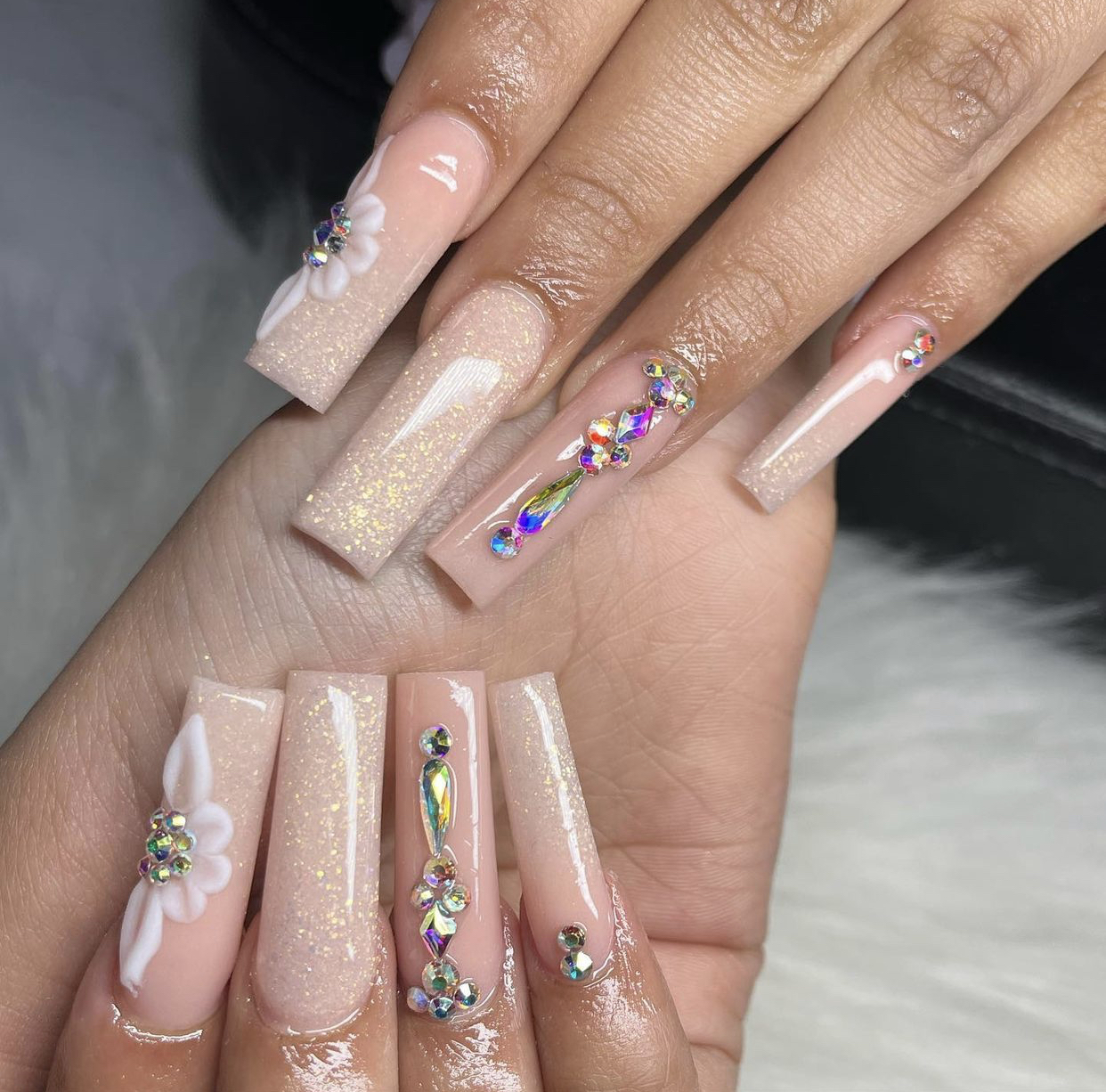 Acrylic Nails With Flower Patterns And Stones