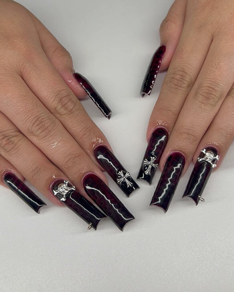Gothic Black Ombré Nails