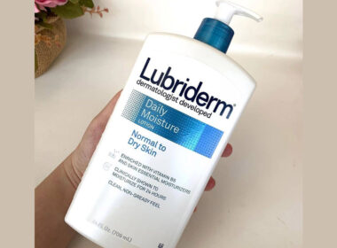 Does Lubriderm Clog Pores