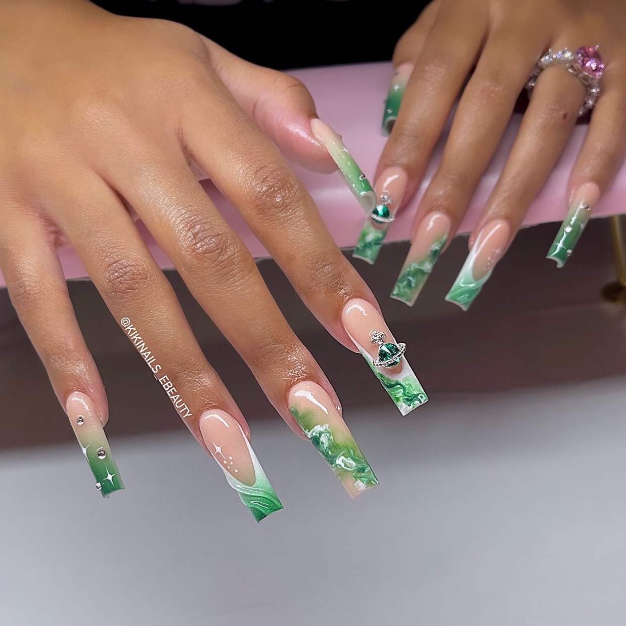 Freestyle Green And Nude Nail Set