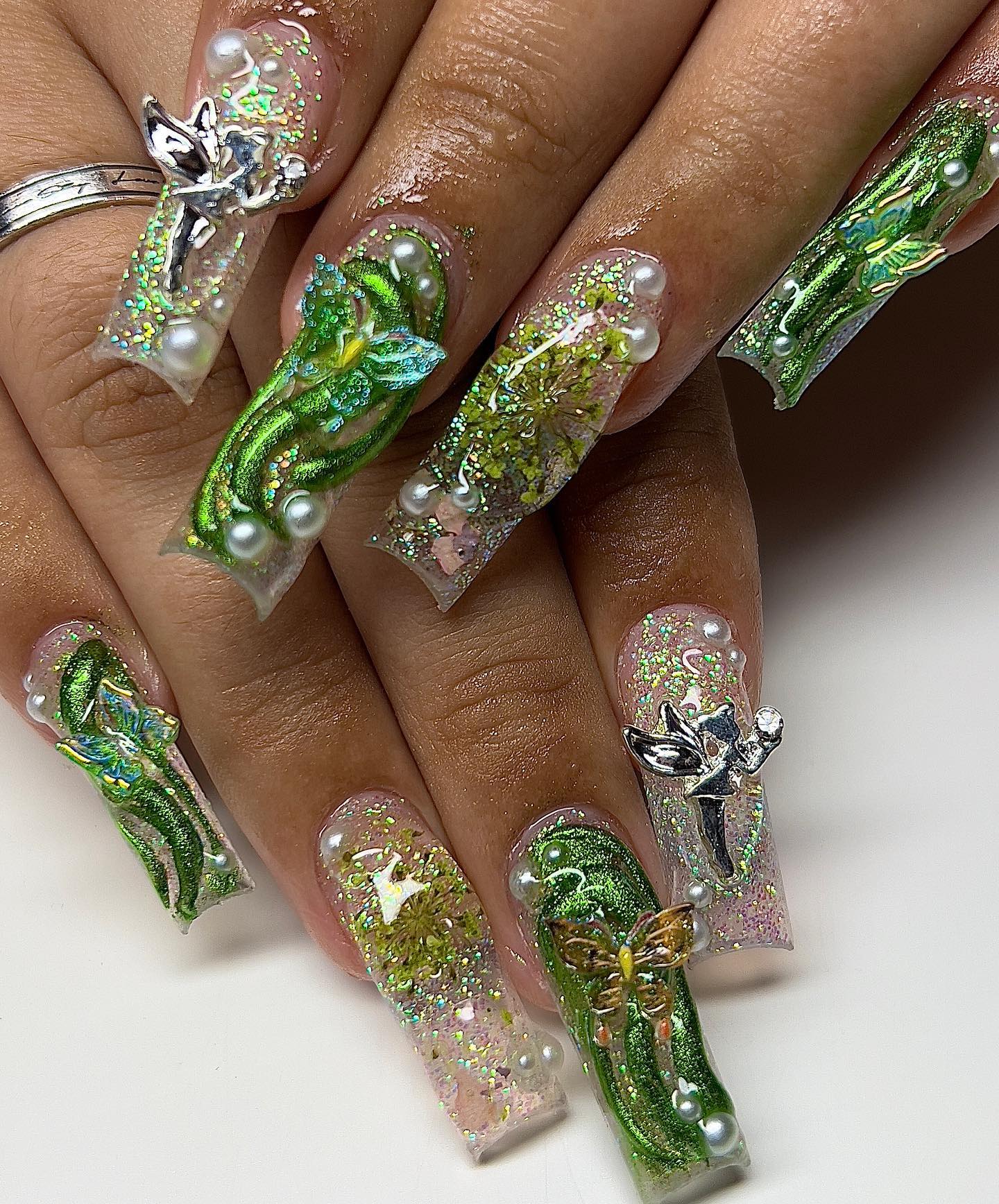 Fairy Freestyle Nails With Moss 3D Effect