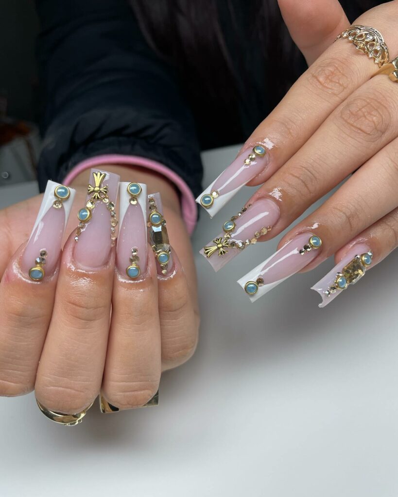 Pretty Tapered Squared Nails With Torques Gems