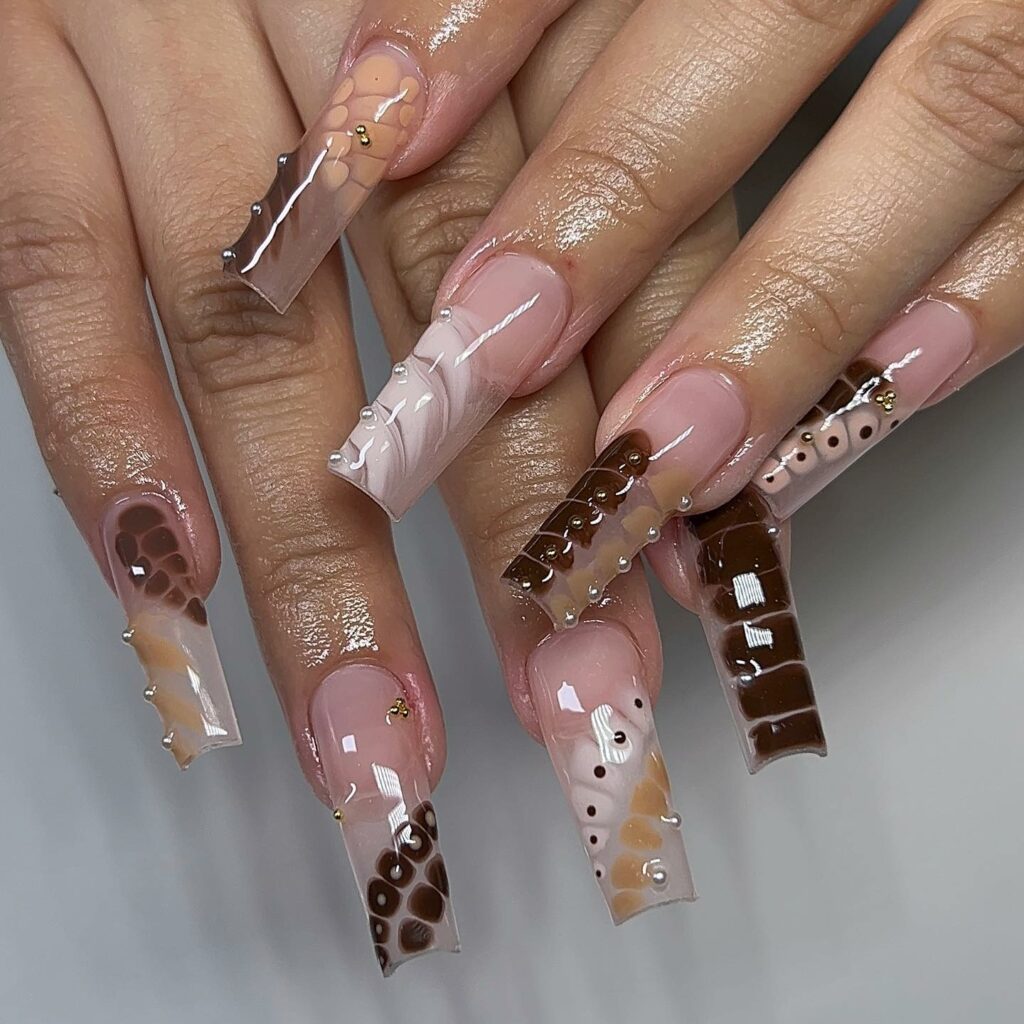 Trendy Brown Nails
