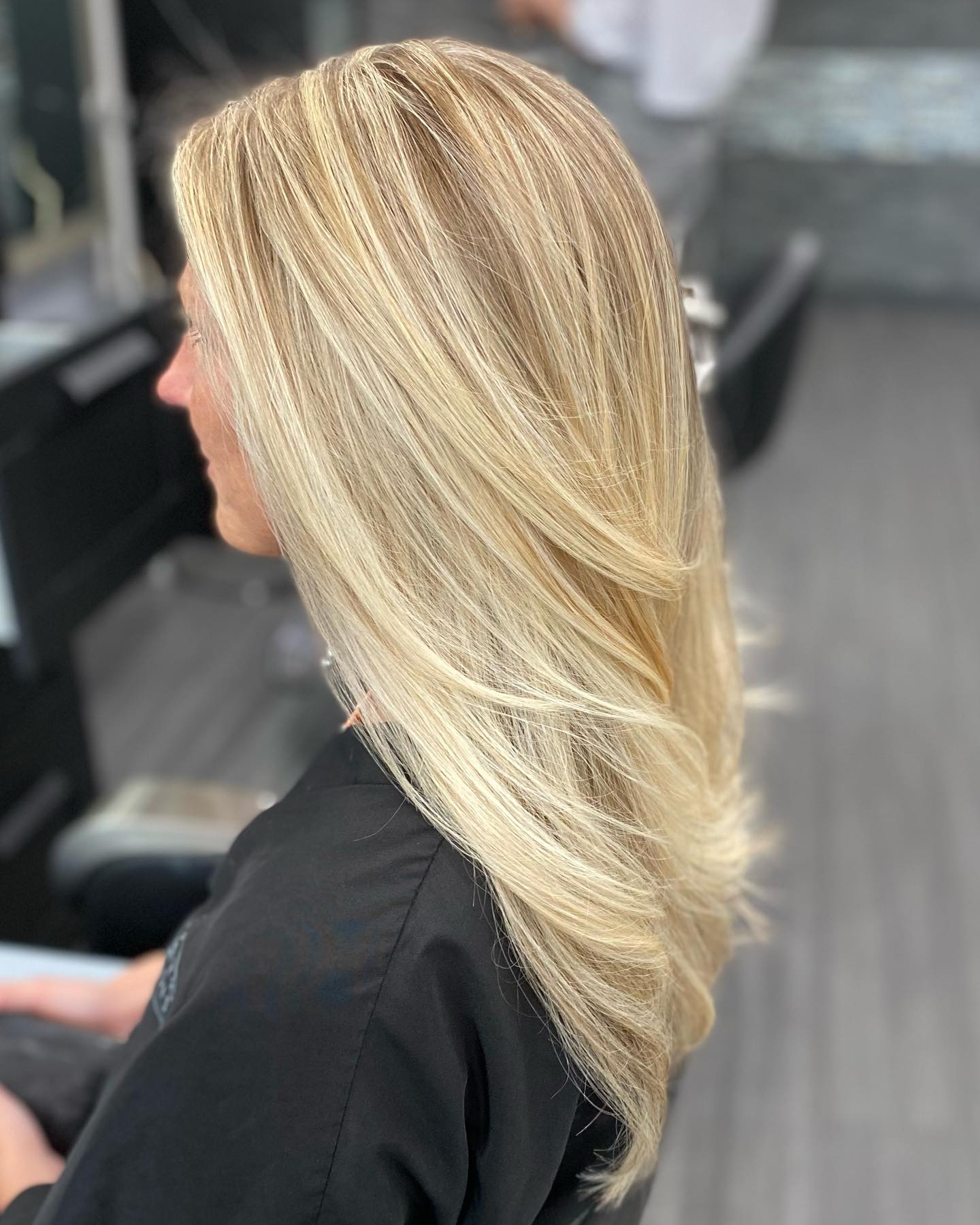 Long Layered Hairstyle With Blonde Highlights