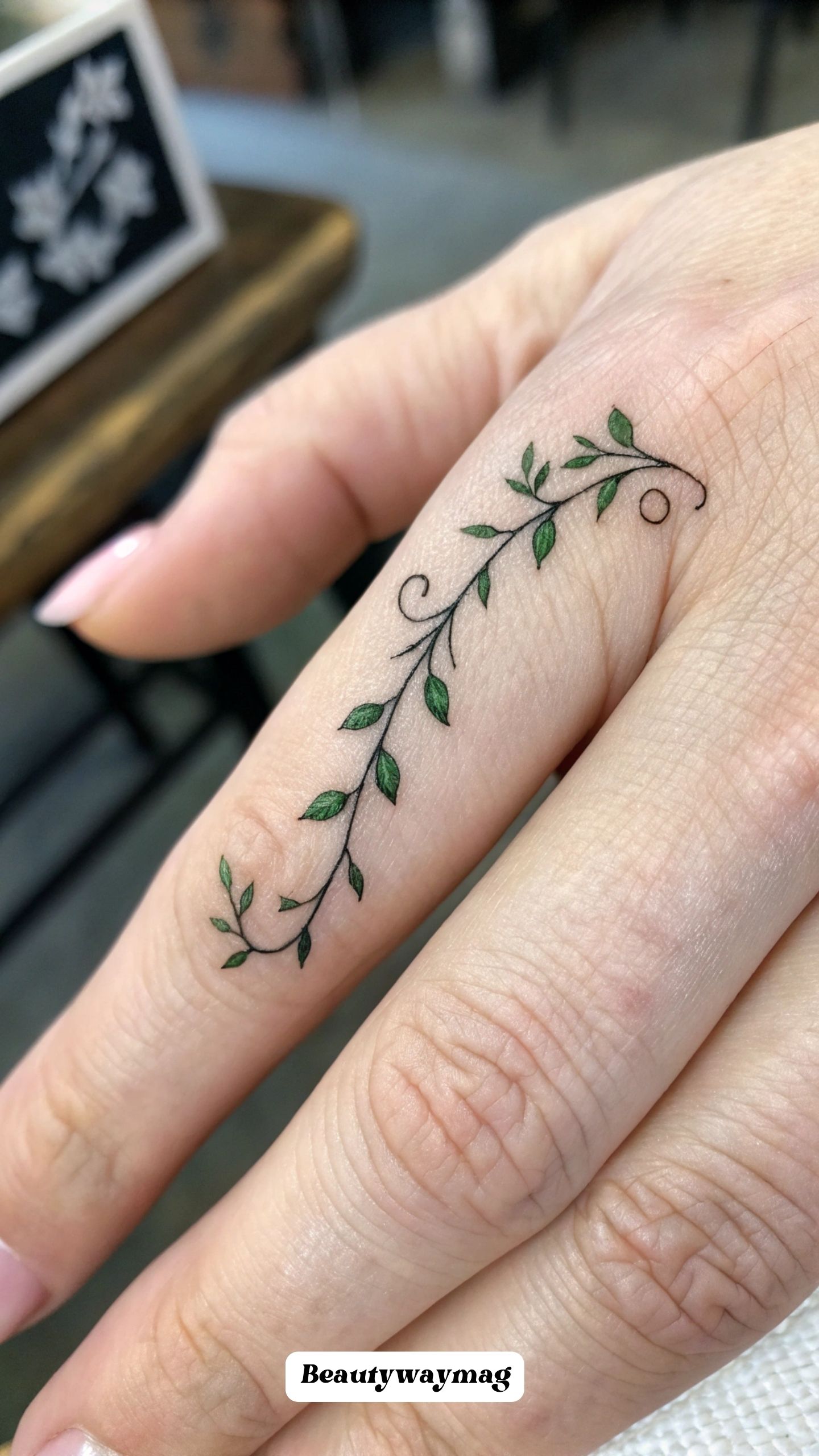 The Pinky-Finger Vine