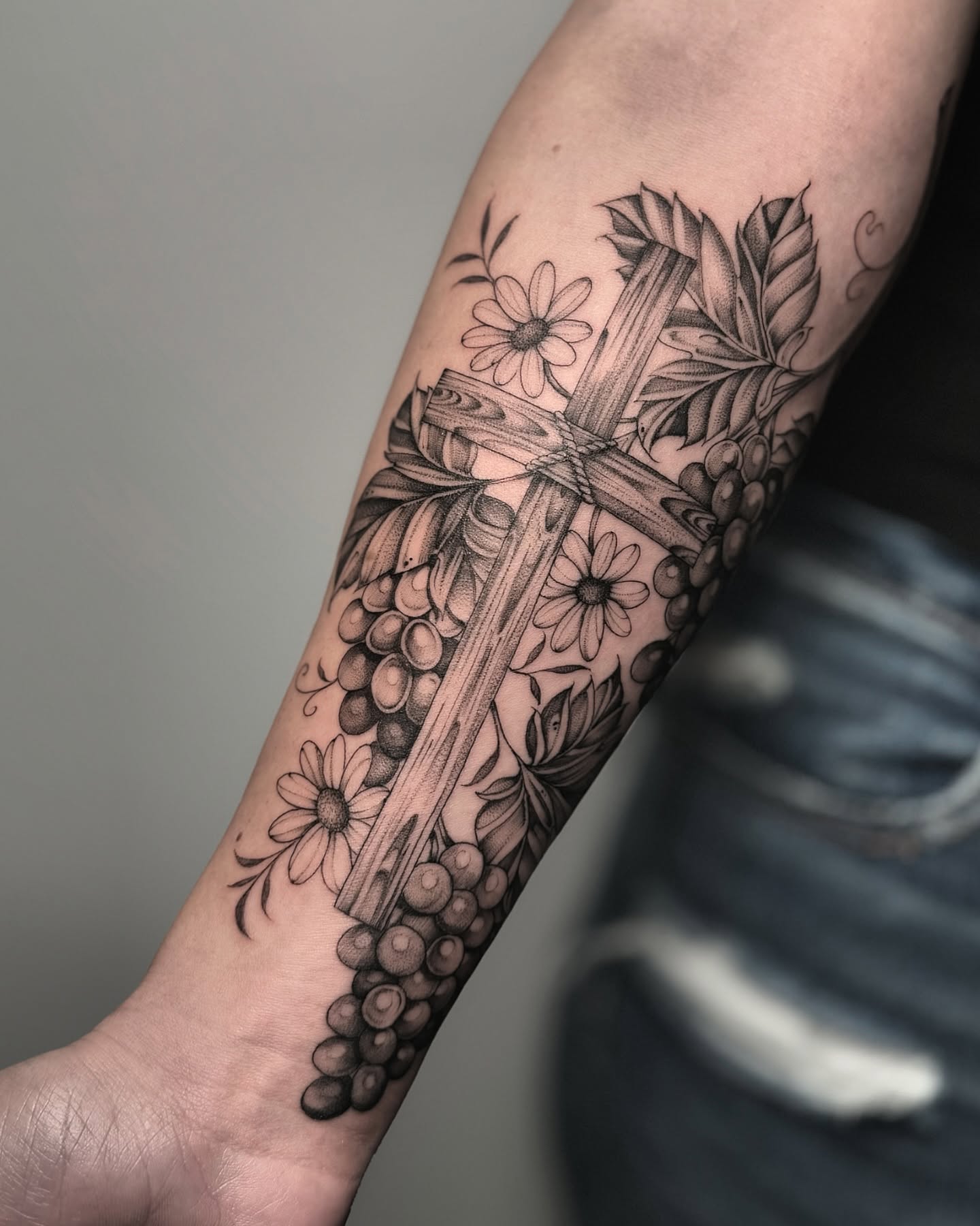 Daisy and Cross Tattoo