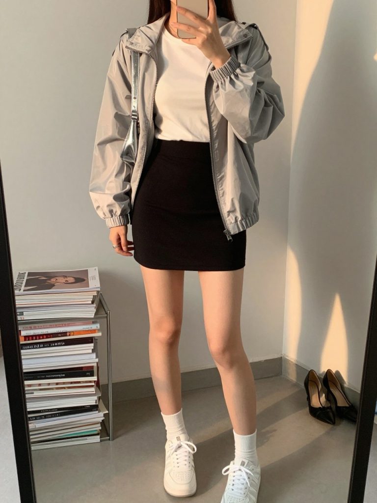 Stylish Windbreaker Jacket Outfit Ideas for Women